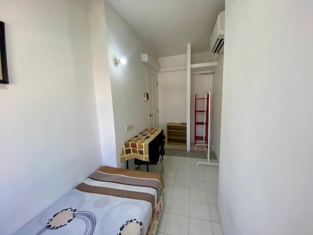 Room for rent / ORCHARD / SOMERSET / Common room / 1pax stay / Available 6 Oct - River Valley 裡峇峇利 - 分租房間 - Homates 新加坡