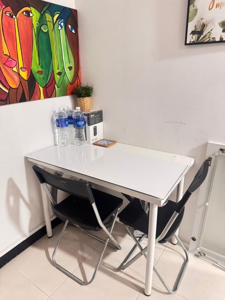 Room for rent / ORCHARD / SOMERSET / Common room / 1pax stay / Available 6 Oct - River Valley 裡峇峇利 - 分租房間 - Homates 新加坡