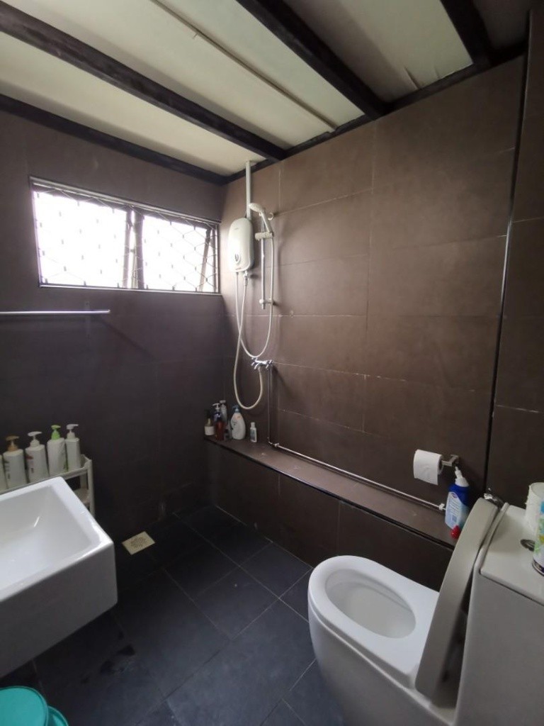 Room for rent / Kembangan MRT / Common room / 1pax stay / Available 12 October - Marine Parade - Bedroom - Homates Singapore