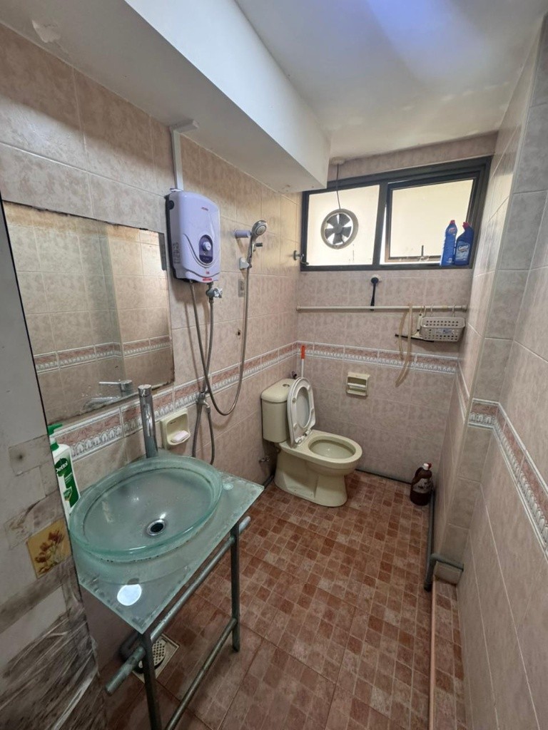 Room for rent / Braddell / Common room / 1pax stay / Available immediate - Braddell - Bedroom - Homates Singapore