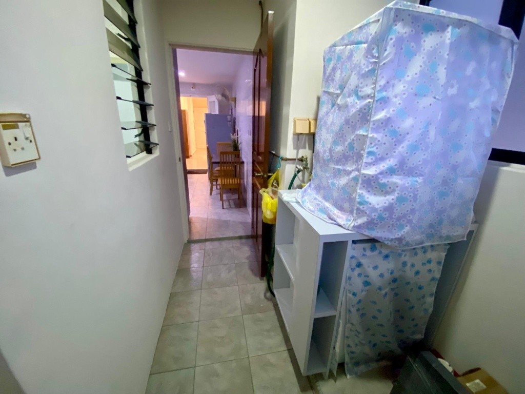 Room for rent / Kembangan MRT / Classic room / 1pax stay / Available 26 October - Eunos - Flat - Homates Singapore