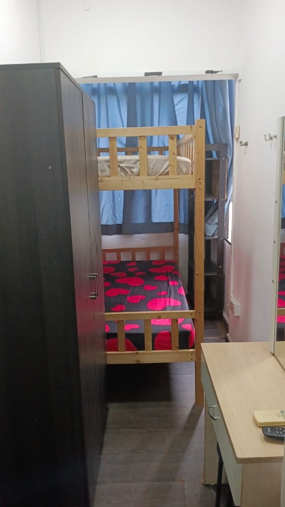 Room for rent / Kembangan MRT / Classic  room / 1-2 pax stay / Available Immediately - Marine Parade 馬林百列 - 整個住家 - Homates 新加坡