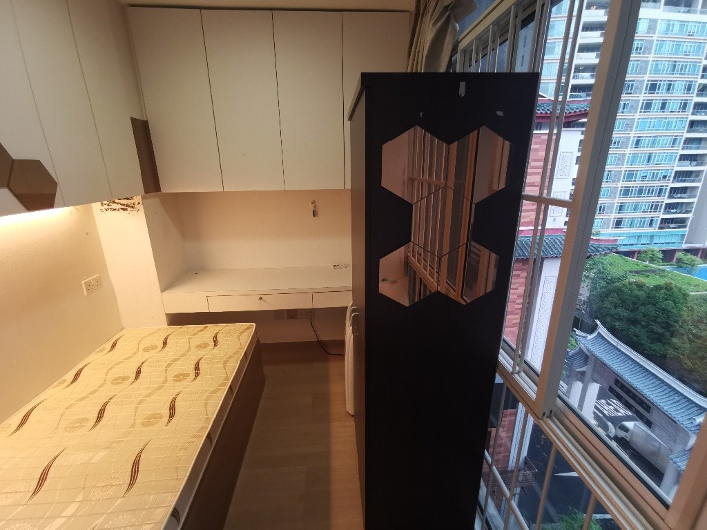 Room for rent / GREAT WORLD / Common room / 1pax stay / Available 17 Dec - Dhoby Ghaut - Bedroom - Homates Singapore