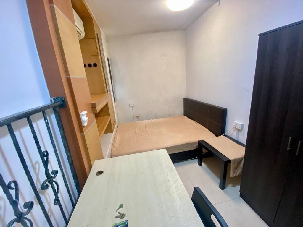 Room for rent / CLEMENTI / Common room / 1-2 pax stay / Available NOV 9 - Clementi - Bedroom - Homates Singapore