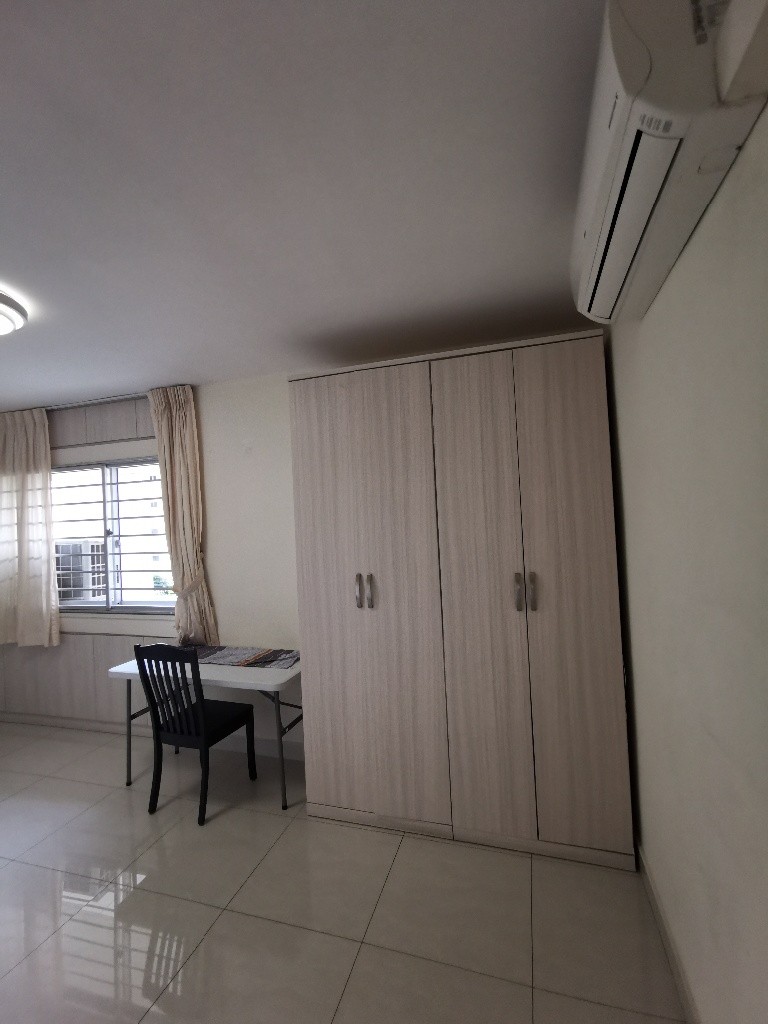 Room for rent / Jurong East / Common room / 1-2 pax stay / Available NOV 12 - Clementi - Flat - Homates Singapore