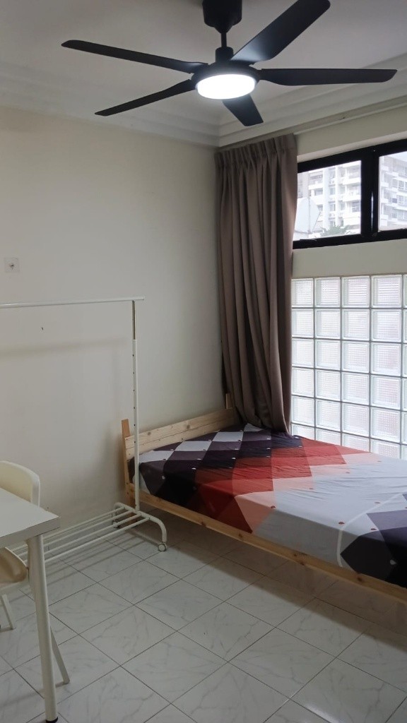 Room for rent / BALESTIER – NOVENA / Common room / 1 pax stay / Available 18 November - Toa Payoh 大巴窑 - 整个住家 - Homates 新加坡