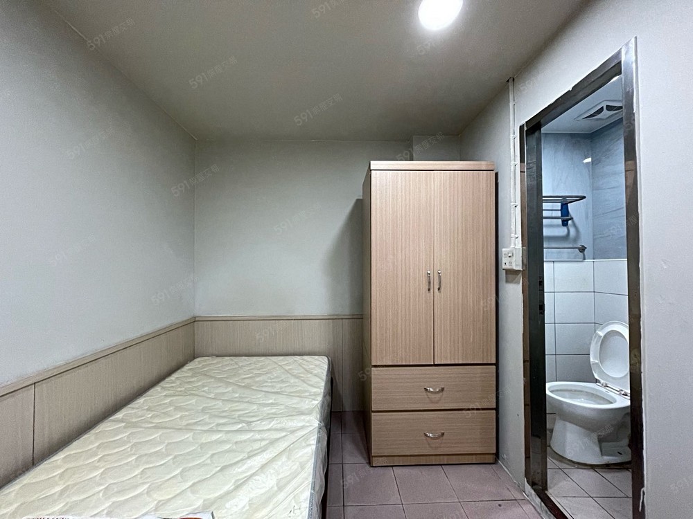 屋主自租/免仲介費/1樓全新套房/可短租 - Banqiao - Studio - Homates Taiwan