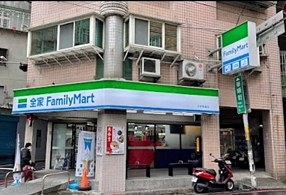 屋主自租/免仲介費/1樓全新套房/可短租 - Banqiao - Studio - Homates Taiwan