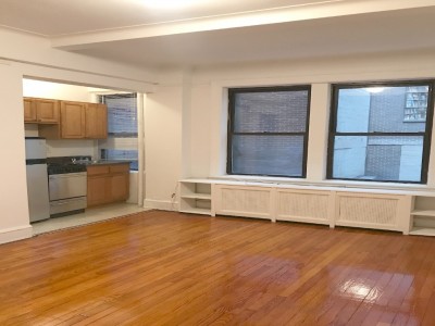 美国 -  - 161 East 52nd Street,New York,NY 10022