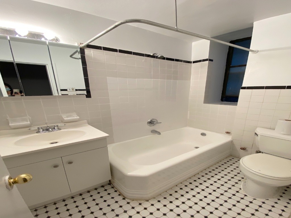 曼哈顿中城近帝国大厦两室一厅出租_$4800/月包水暖 -  - 整套出租 - Homates 美国