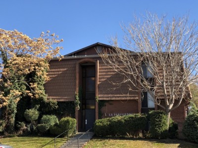 United States -  - 261 S 800 E, Salt Lake City, UT 84102