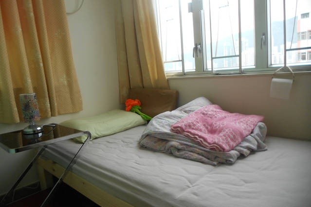 Cozy bedroom with suberb seaview, for female - 薄扶林/海怡 - 房間 (合租／分租) - Homates 香港