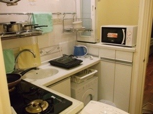 Small Room in Causeway Bay !!! available Now !!! - 銅鑼灣 - 房間 (合租／分租) - Homates 香港