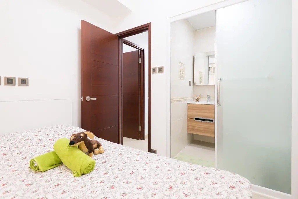 2 bedrooms apartment 218 Hennessy Rd, Wan Chai, Hong Kong - 柴灣 - 住宅 (整間出租) - Homates 香港