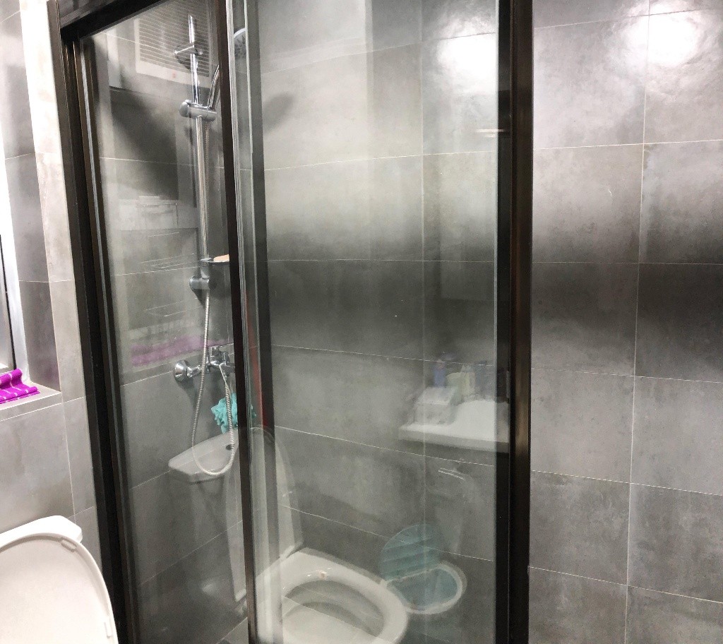 Move-in ASAP: 1 Bedroom in 3BR Flat in Wan Chai - 灣仔 - 房間 (合租／分租) - Homates 香港