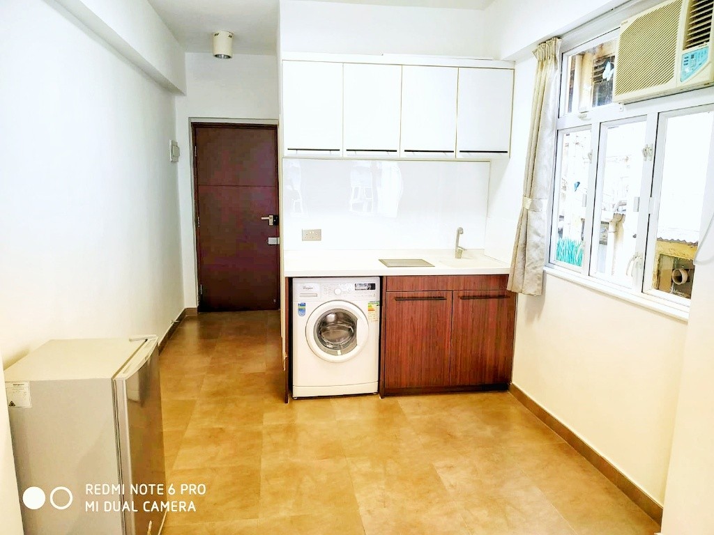 數分鐘路程直達中上環，全新超值開放式單位，寵物友好! New Studio Apartment-Pets Friendly- few minutes to Central CBD - 上環/中環 - 住宅 (整間出租) - Homates 香港