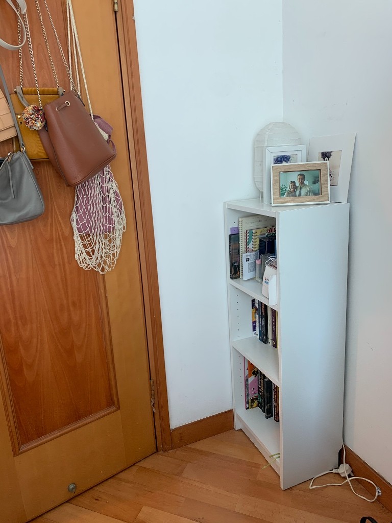 Bright, spacious room available in Sai Ying Pun - 上環/中環 - 房間 (合租／分租) - Homates 香港