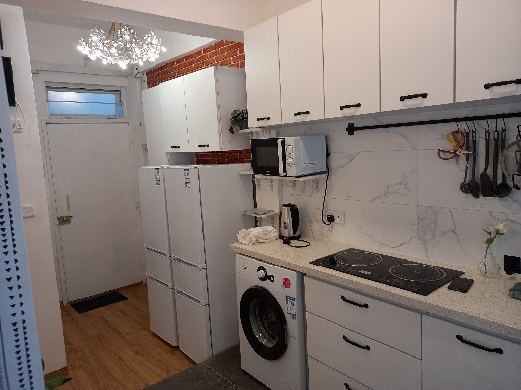 No agent fee. New shared apartment with Duplex bedrooms and private platform garden in SSP district - Lai Chi Kok - Flat - Homates Hong Kong