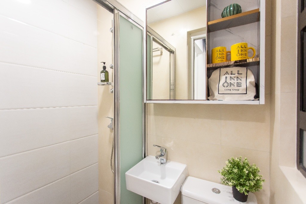 033C 110 sq ft Single Bed Studio in Wan Chai: NO AGENCY FEE; Utility bills included with free wifi. 皇后大道東光猛單人床套房出租:免佣，包水電及免費WiFi - 灣仔 - 住宅 (整間出租) - Homates 香港