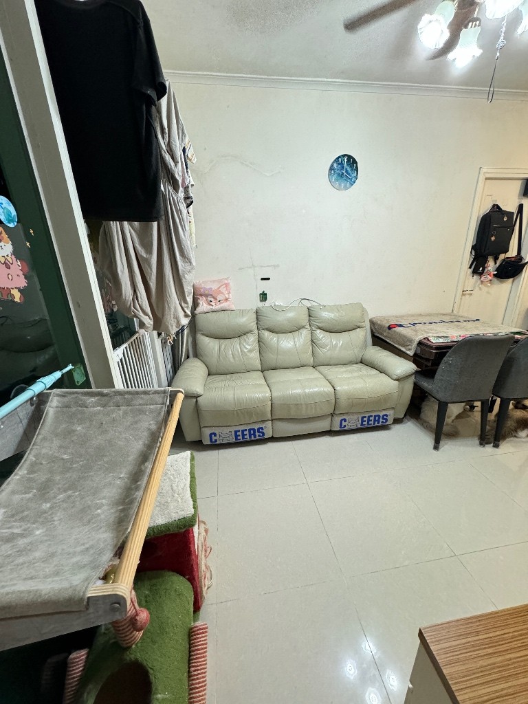 招日出康城合租，可即時起租  - Tseung Kwan O - Bedroom - Homates Hong Kong