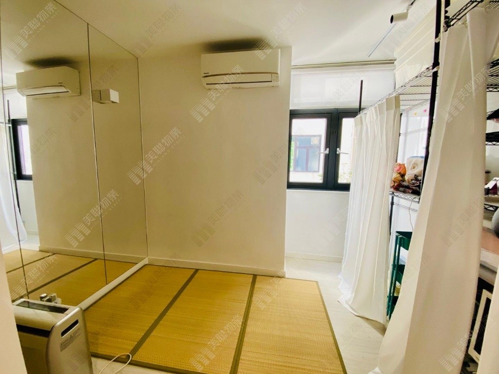 Serene room &amp; bathroom in 1300 sq ft flat - 九龍城 - 房間 (合租／分租) - Homates 香港