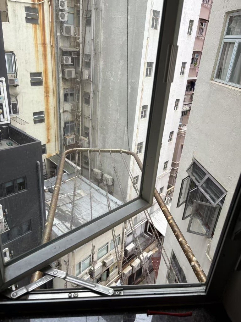 C036 Mong Kok 3 rooms for rent near MTR/ Bus stop - 旺角/油麻地 - 住宅 (整間出租) - Homates 香港