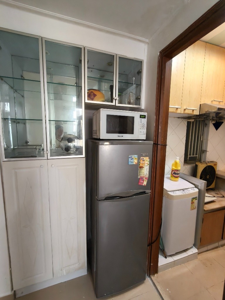 C036 Mong Kok 3 rooms for rent near MTR/ Bus stop - 旺角/油麻地 - 住宅 (整間出租) - Homates 香港