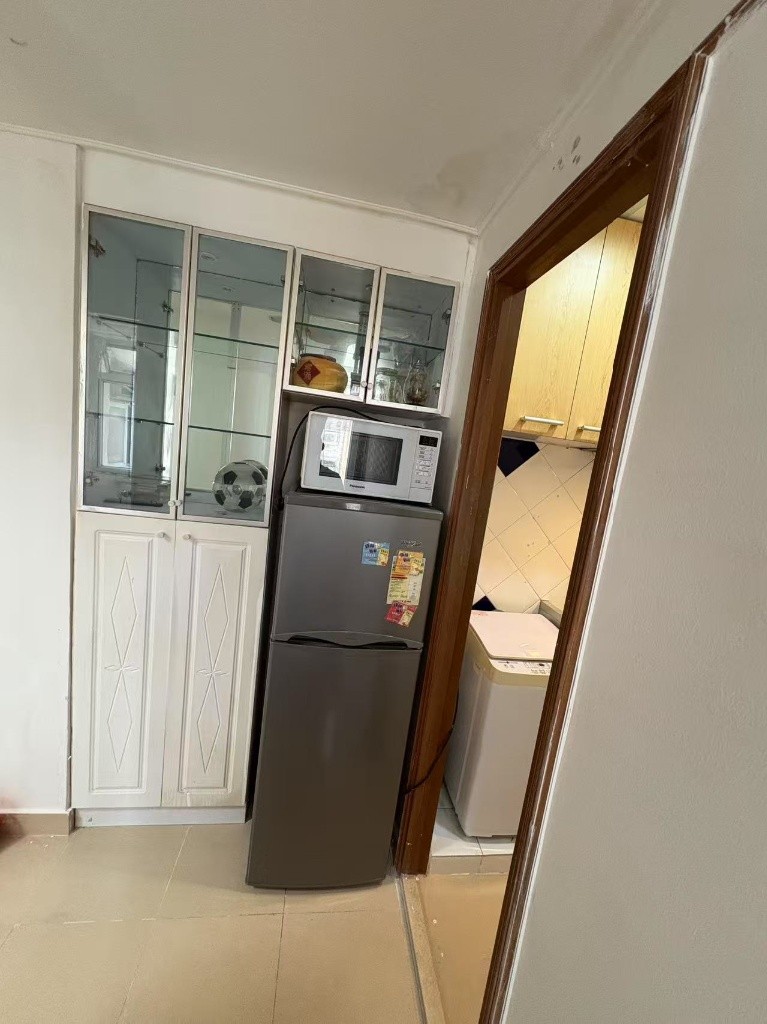 C036 Mong Kok 3 rooms for rent near MTR/ Bus stop - 旺角/油麻地 - 住宅 (整間出租) - Homates 香港