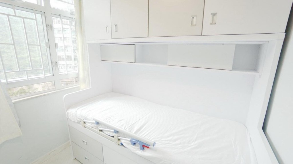 免佣金向南山景4窗高層整潔單人房只限租客 - Sha Tin/Fo Tan - Bedroom - Homates Hong Kong