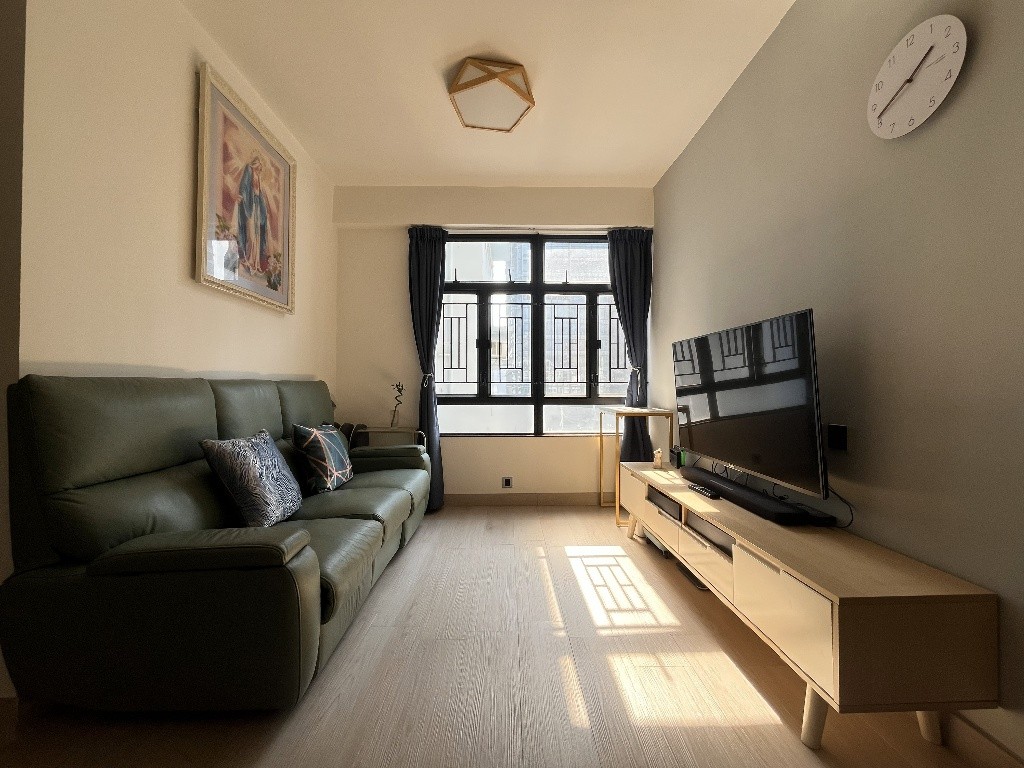 招一女室友 觀塘 分租3號雙人睡房 光猛 全新裝修 乾淨安靜 樓下商場餐廳超市 小巴巴士地鐵 - 观塘/秀茂坪 - 房间 (合租／分租) - Homates 香港