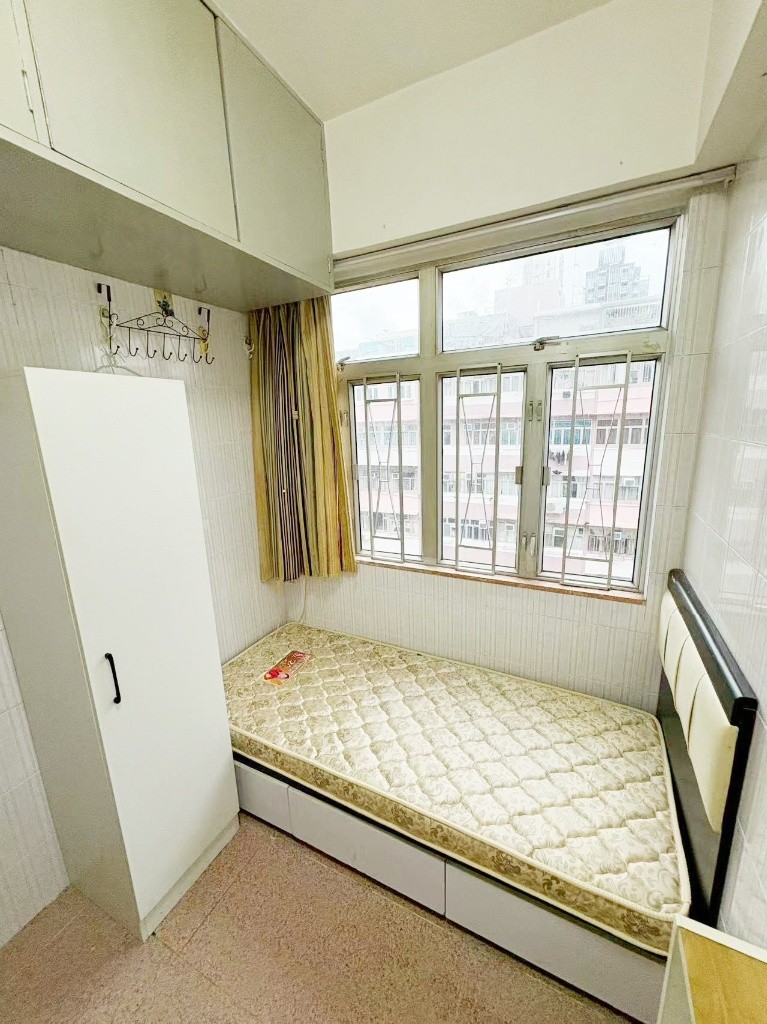 B06 Sham Shui Po Male Coliving space inclue wifi bed  - 深水埗 - 房間 (合租／分租) - Homates 香港