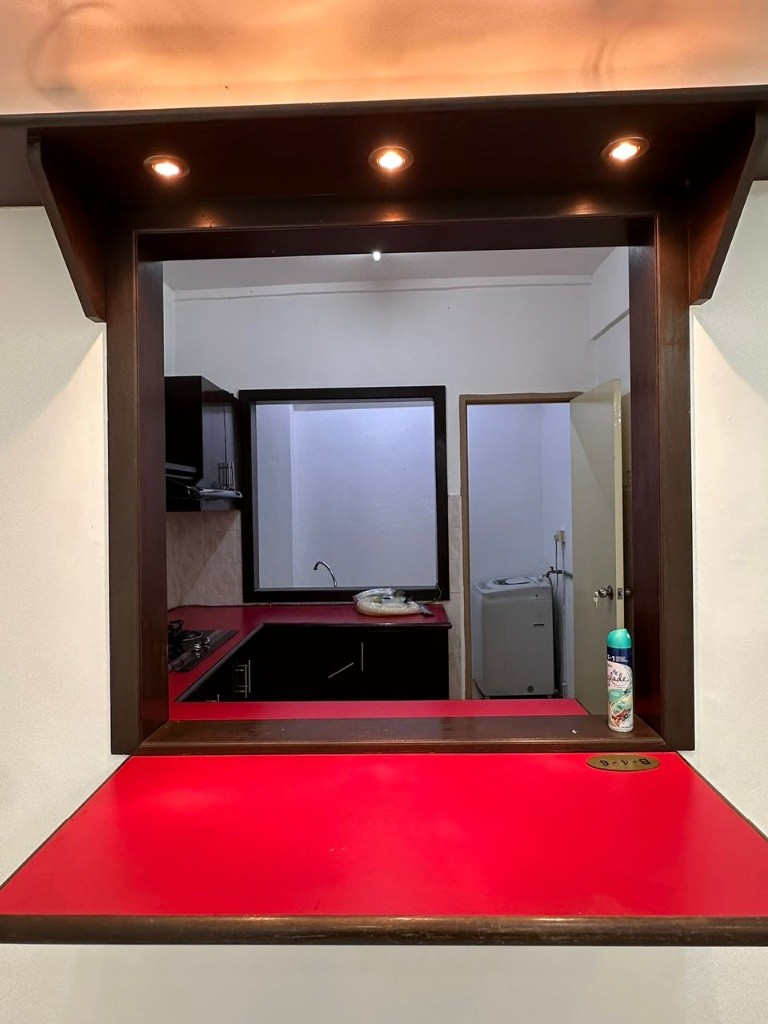 Room to rent Middle Room Bayu Tasik Condominium -  - 房间 (合租／分租) - Homates 马来西亚