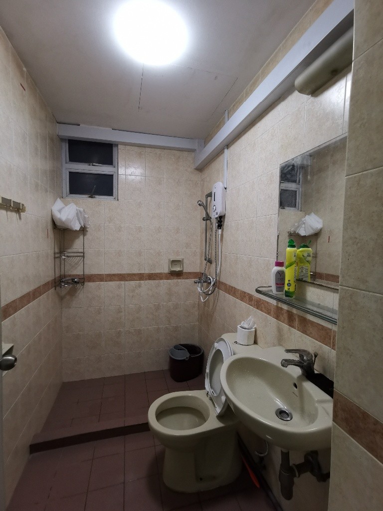 Room For Rent - Kim Keat House (Toa Payoh)/ Novena MRT/ Boon Keng MRT/ Toa Payoh MRT/ Farrer Park/ Single Room/ No Owner Stay/ Fully Furnished - Toa Payoh - Bedroom - Homates Singapore