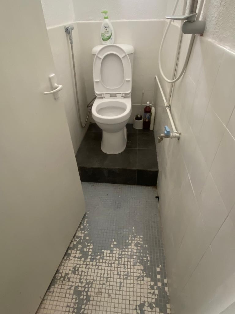 Near Somerset MRT/Newton MRT/Dhoby Ghaut MRT /4 Dec Available / For 1 pax stay / Include utilities / No owner stay - Tiong Bahru - Bedroom - Homates Singapore