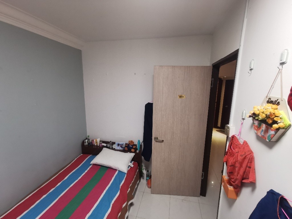 四美公寓melville park 出租①个单间 - Simei - Bedroom - Homates Singapore
