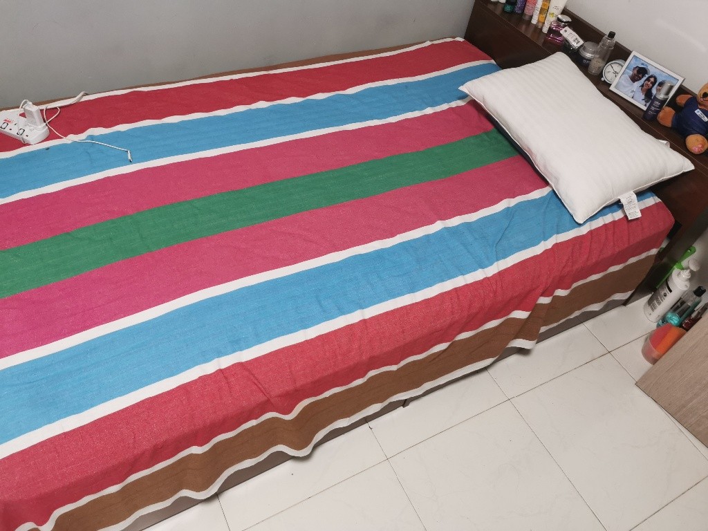 四美公寓melville park 出租①个单间 - Simei - Bedroom - Homates Singapore