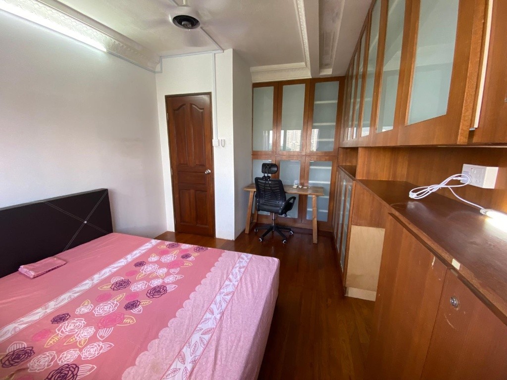 Room For Rent - Near Caldecott MRT - Braddell - Flat - Homates Singapore