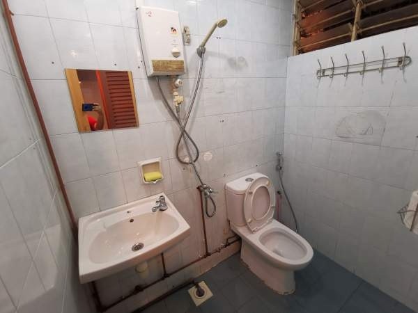 Room For Rent - Textile Centre RM4 - Bugis 白沙浮 - 整個住家 - Homates 新加坡