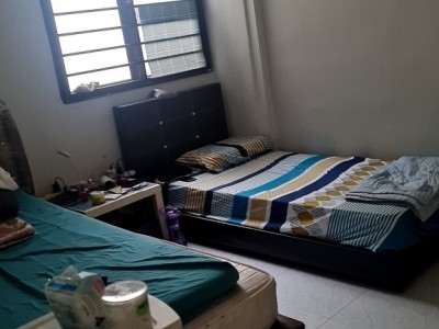 新加坡 -  - Block 5 ghim moh road ,#02-216 ,270005 SG