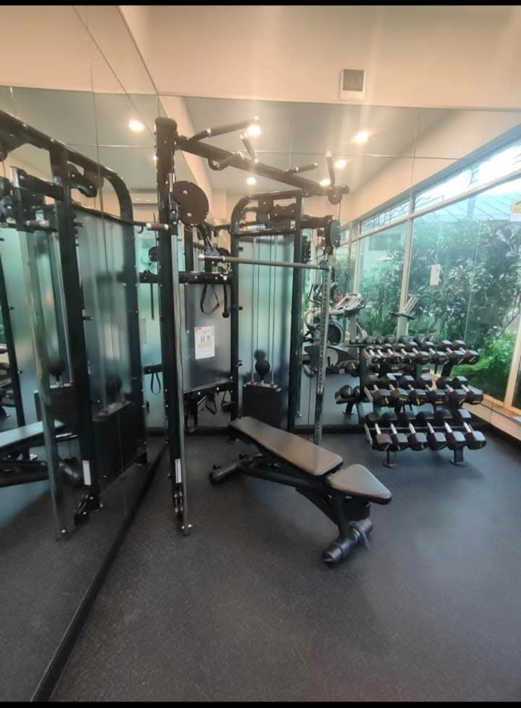 Huge Master Room in Condo in Central Location avail now - Toa Payoh 大巴窯 - 獨立套房 - Homates 新加坡