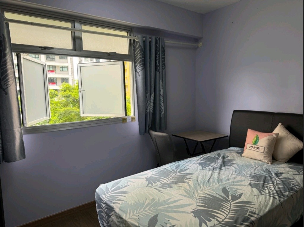 主人房出租 Master bedroom+ bathroom @ $1000 - Punggol - Bedroom - Homates Singapore