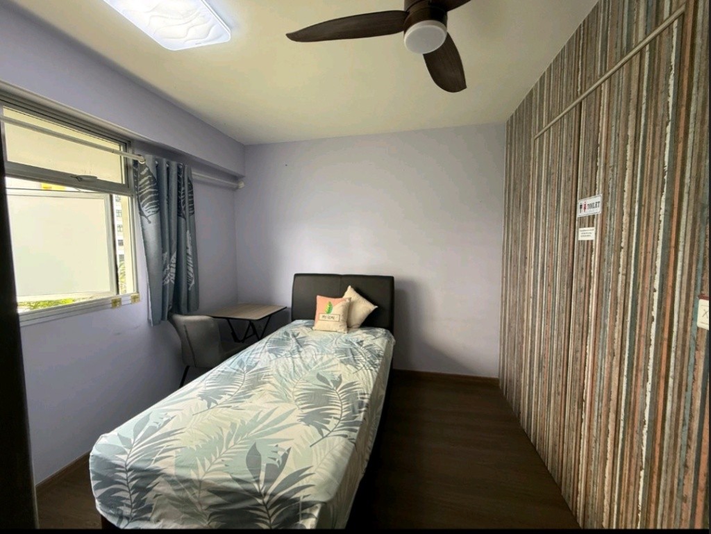 主人房出租 Master bedroom+ bathroom @ $1000 - Punggol - Bedroom - Homates Singapore