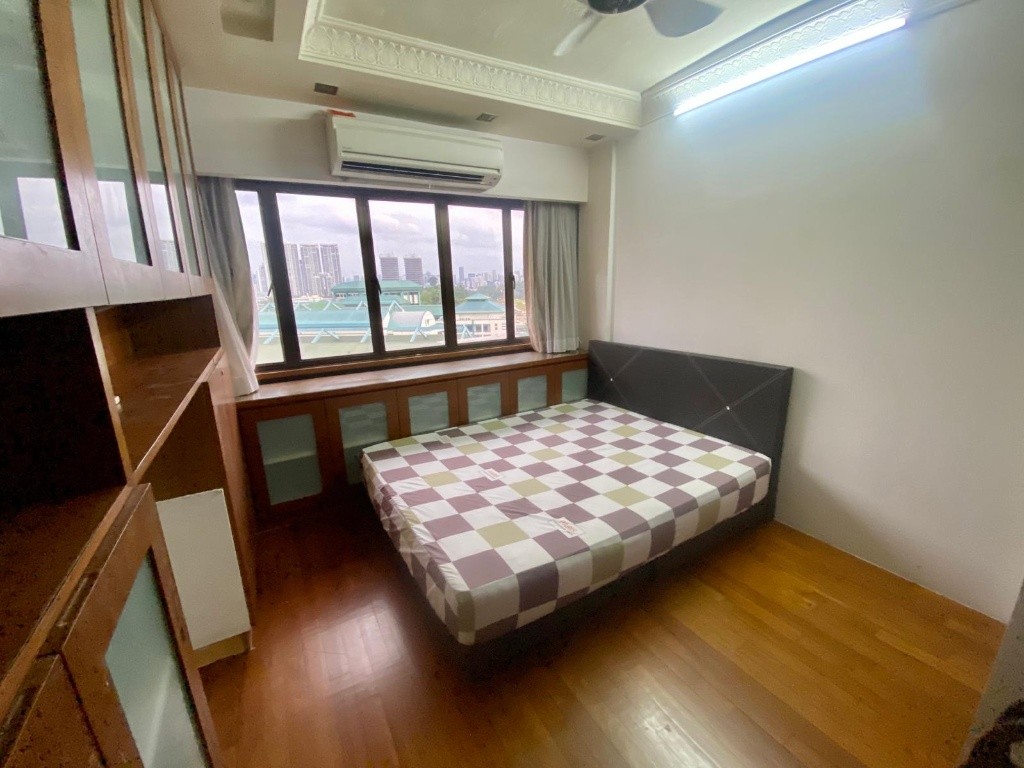 Immediate Available - Common Room/Strictly Single Occupancy/no Owner Staying/No Agent - Braddell 布萊徳 - 整個住家 - Homates 新加坡