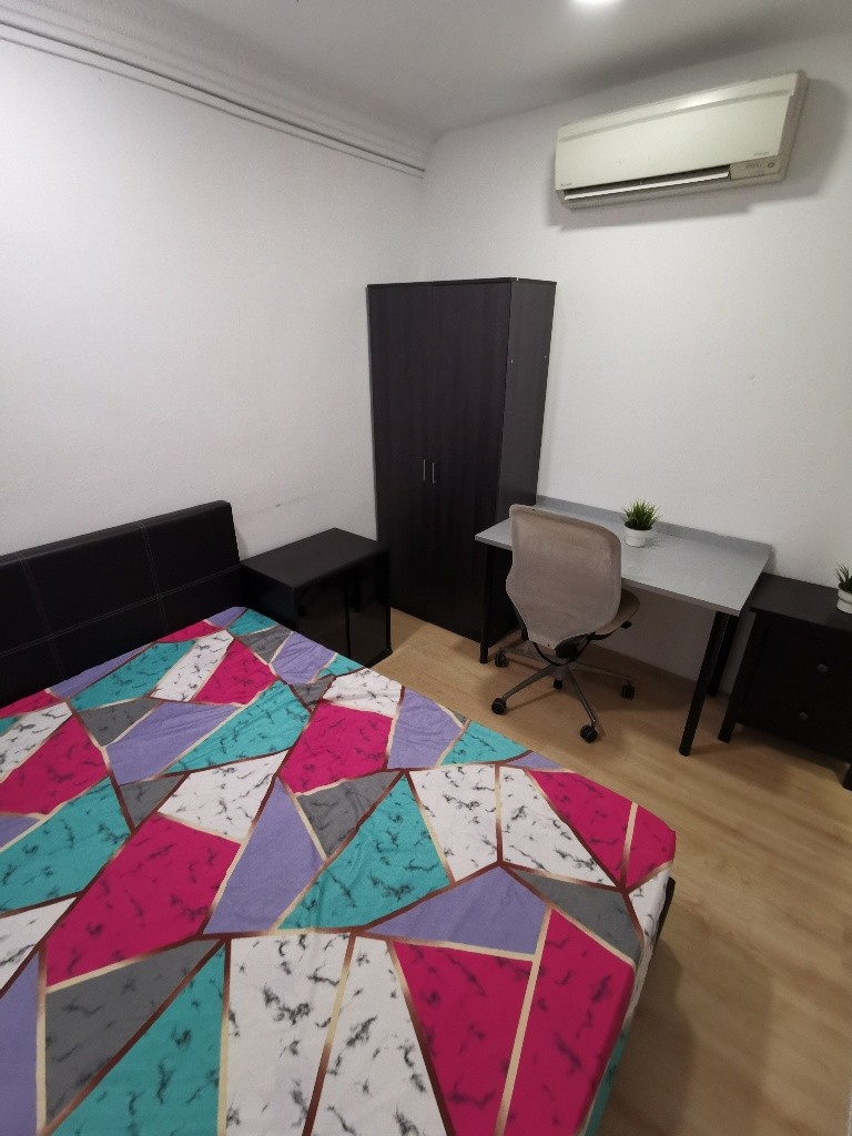 Room For Rent - East Coast (Marine Parade) - Paya Lebar 巴耶利嗒 - 整个住家 - Homates 新加坡