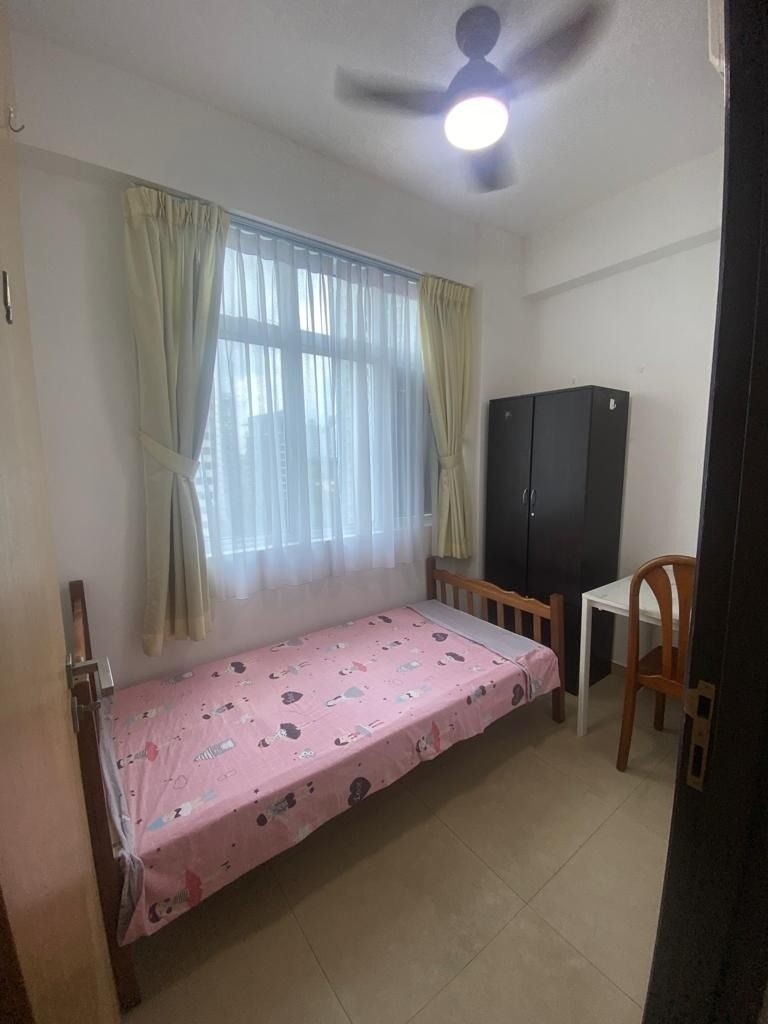 Room for rent / Toa Payoh, Boon Keng, Novena MRT / Common room / 1 pax stay / Available﻿ Jan 17 - Toa Payoh 大巴窑 - 整个住家 - Homates 新加坡
