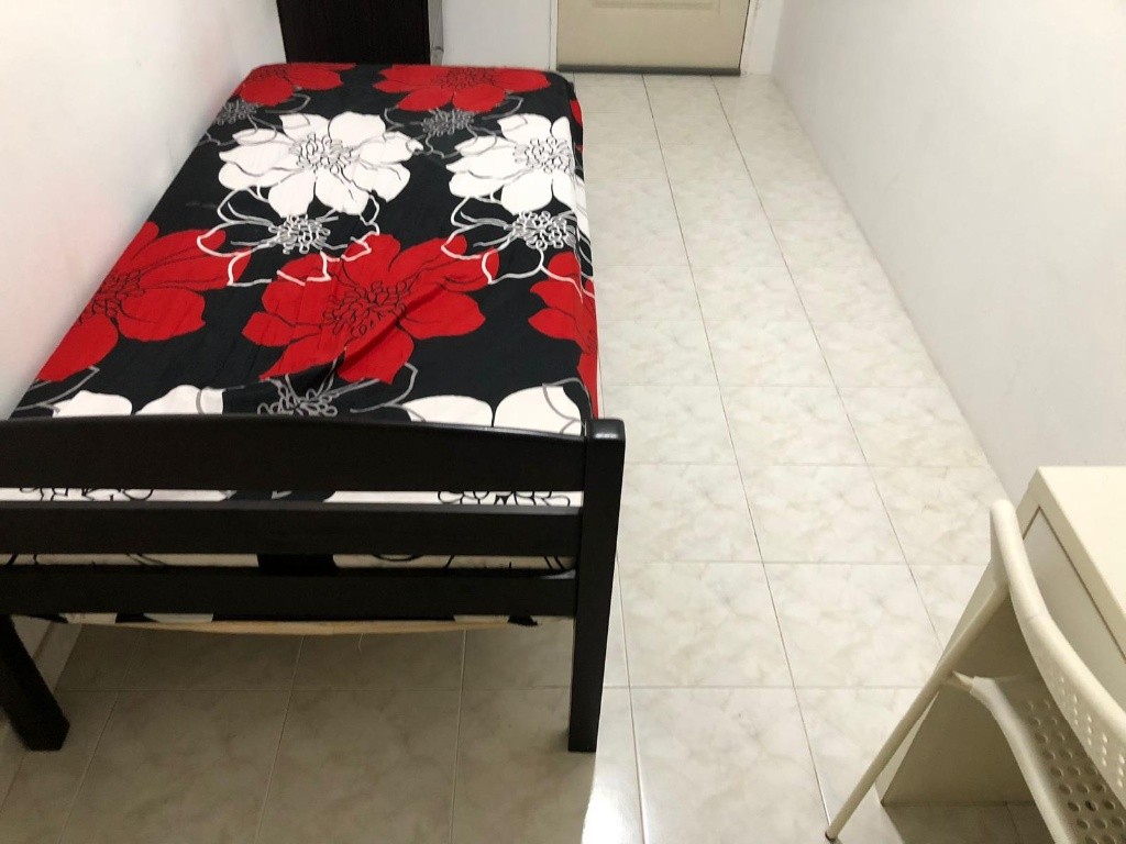 Room for rent / Toa Payoh, Novena / Common room / 1pax stay / Available June 3 - Novena - Bedroom - Homates Singapore
