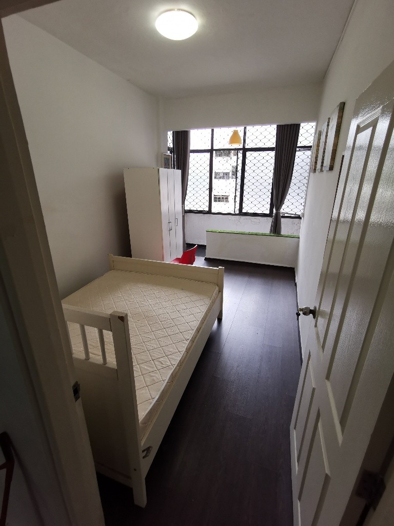 Room for rent / East Coast / Katong/ Common room / 1-2 pax stay / Available July 9 - Paya Lebar - Bedroom - Homates Singapore