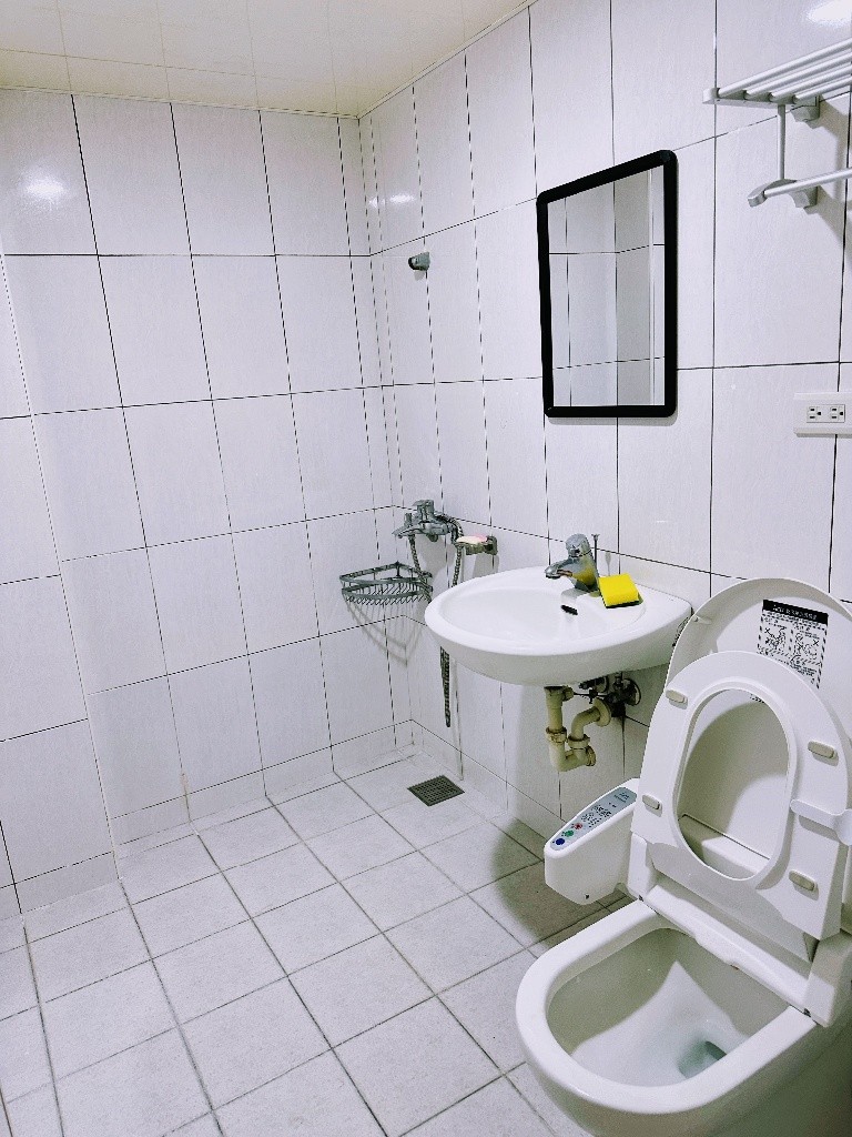 小巨蛋/國父紀念館電梯/新裝潢可租補稅 - 松山區 - 整個住家 - Homates 台灣