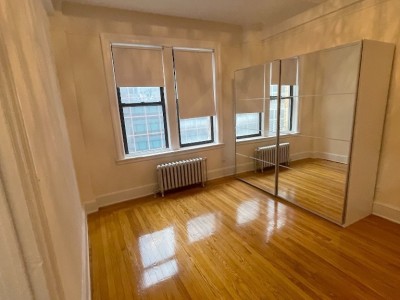 United States -  - 161 East 52nd Street,New York,NY 10022